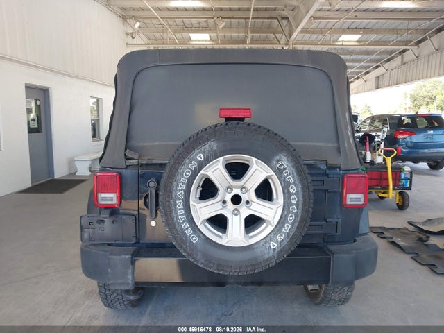 2016 Jeep Wrangler Unlimited Sahara მანქანა იყიდება აუქციონზე, vin: 1C4BJWEG8GL184806, აუქციონის ნომერი: 45916478