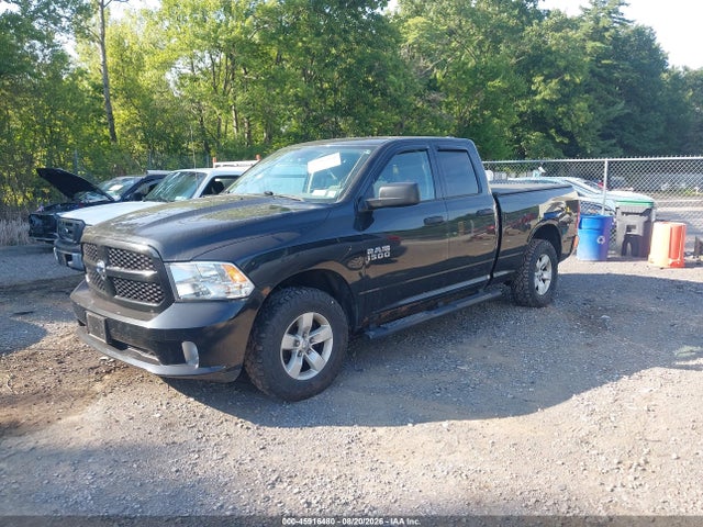 2018 Ram 1500 Express  4x4 6'4 Box მანქანა იყიდება აუქციონზე, vin: 1C6RR7FG4JS205246, აუქციონის ნომერი: 45916480
