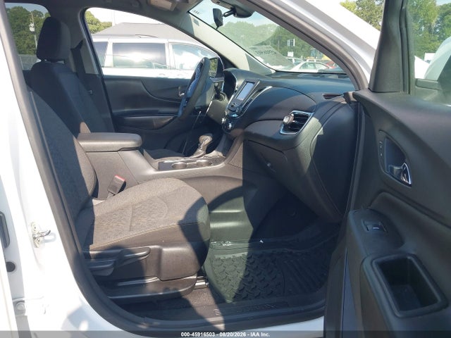 Продажа на аукционе авто 2022 Chevrolet Equinox Awd 2fl, vin: 3GNAXTEV5NL135238, номер лота: 45916503