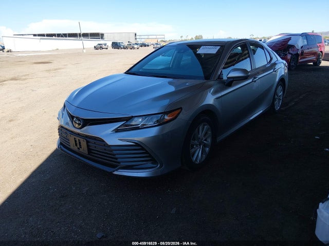 Toyota CAMRY LE 2024 4T1C11AKXRU873675 Image 2