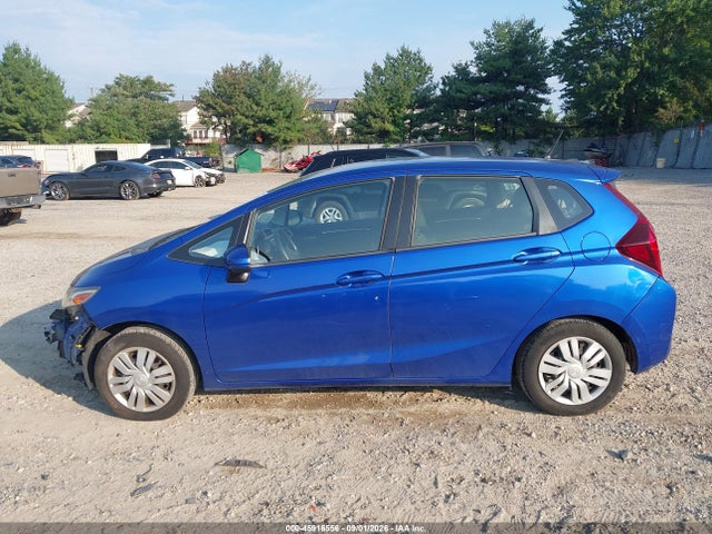 Продажа на аукционе авто 2016 Honda Fit Lx, vin: JHMGK5H51GX015936, номер лота: 45916556