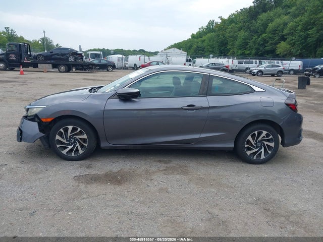 Продажа на аукционе авто 2016 Honda Civic Lx-p, vin: 2HGFC4B01GH309134, номер лота: 45916557