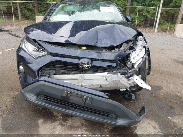 Продаж на аукціоні авто 2020 Toyota Rav4 Xle Premium, vin: 2T3A1RFV0LW093000, номер лоту: 45916562