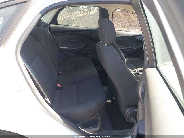 Ford FOCUS S 2015 1FADP3E20FL358043 Image 8