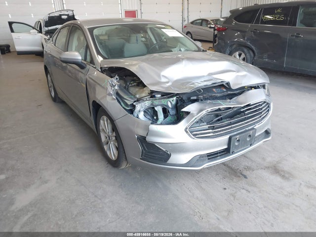 Продажа на аукционе авто 2020 Ford Fusion Se, vin: 3FA6P0HD8LR258306, номер лота: 45916658