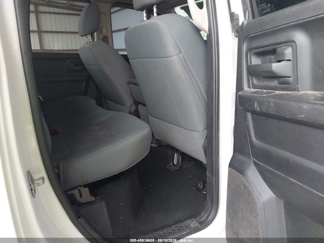 45916659 :رقم المزاد ، 1C6RR7FT7JS135125 vin ، 2018 Ram 1500 Express  4x4 6'4 Box مزاد بيع