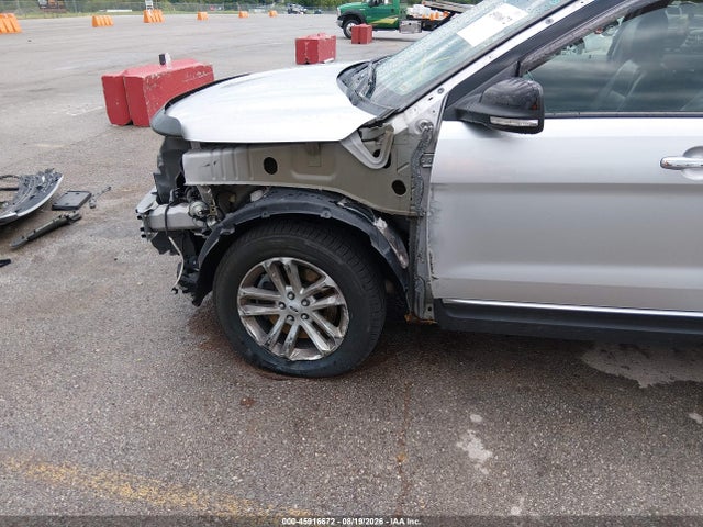 Ford EXPLORER XLT 2015 1FM5K8D86FGA03186 Image 6
