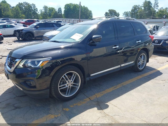 Продажа на аукционе авто 2017 Nissan Pathfinder Platinum, vin: 5N1DR2MM2HC625926, номер лота: 45916704