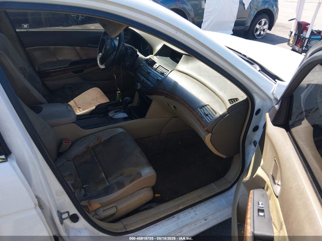 45916705 :رقم المزاد ، 1HGCP26828A111576 vin ، 2008 Honda Accord 2.4 Ex-l مزاد بيع