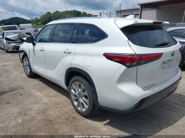Продаж на аукціоні авто 2023 Toyota Highlander Hybrid Limited, vin: 5TDXBRCH6PS109682, номер лоту: 45916733