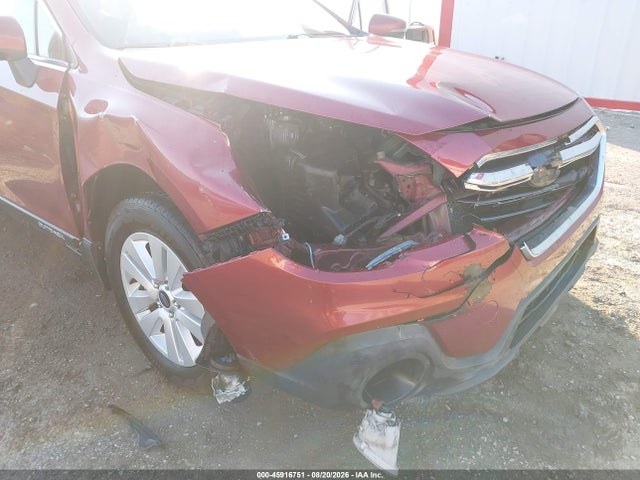 Subaru Outback 2.5i Premium 2018 4S4BSAFC4J3239539 Image 6