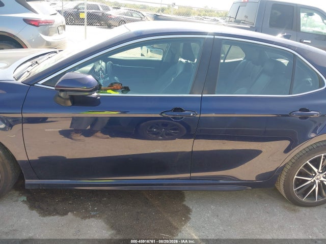 2021 Toyota Camry Se მანქანა იყიდება აუქციონზე, vin: 4T1G11AK8MU536898, აუქციონის ნომერი: 45916761