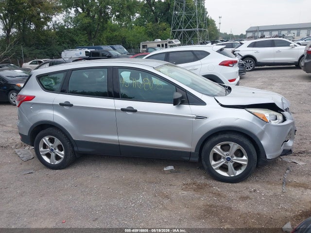 45916808 :رقم المزاد ، 1FMCU0F76FUB78949 vin ، 2015 Ford Escape S مزاد بيع