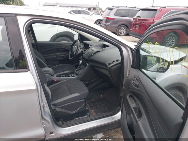 45916808 :رقم المزاد ، 1FMCU0F76FUB78949 vin ، 2015 Ford Escape S مزاد بيع