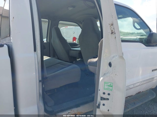 45916809 :رقم المزاد ، 1FTNW21F21ED89361 vin ، 2001 Ford F-250 Lariat/xl/xlt مزاد بيع