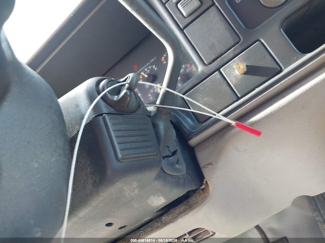 Продажа на аукционе авто 1998 Chevrolet C/k 2500 Fleetside, vin: 1GCGK24R0WZ181067, номер лота: 45916814
