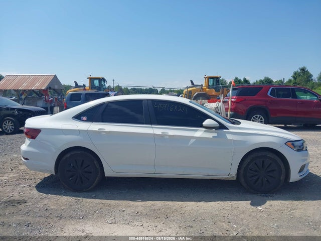 Продажа на аукционе авто 2019 Volkswagen Jetta 1.4t R-line/1.4t S/1.4t Se, vin: 3VWC57BU6KM065875, номер лота: 45916824