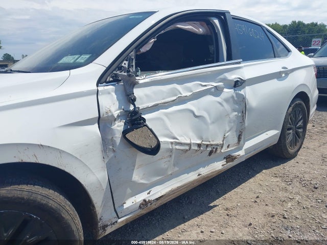 Продажа на аукционе авто 2019 Volkswagen Jetta 1.4t R-line/1.4t S/1.4t Se, vin: 3VWC57BU6KM065875, номер лота: 45916824