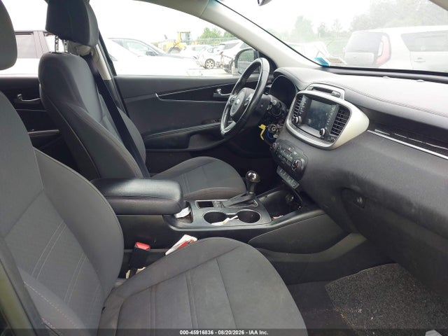 Продажа на аукционе авто 2017 Kia Sorento 2.4l Lx, vin: 5XYPGDA33HG289651, номер лота: 45916836