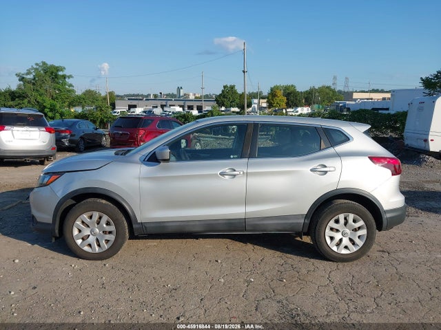 JN1BJ1CR3KW312340 Nissan Rogue Sport S