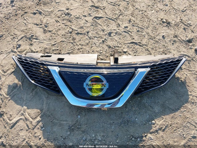 JN1BJ1CR3KW312340 Nissan Rogue Sport S