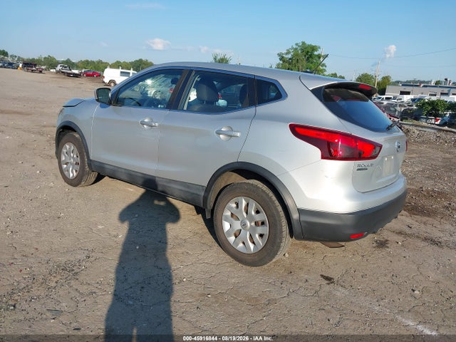 JN1BJ1CR3KW312340 Nissan Rogue Sport S