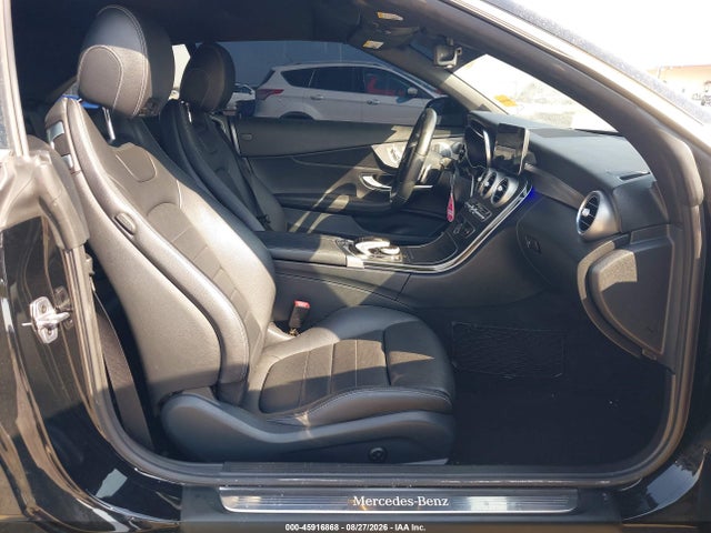 45916868 :رقم المزاد ، WDDWK8DB0KF928007 vin ، 2019 Mercedes-benz C 300 مزاد بيع