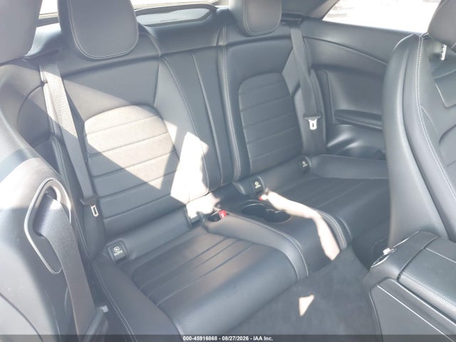 45916868 :رقم المزاد ، WDDWK8DB0KF928007 vin ، 2019 Mercedes-benz C 300 مزاد بيع