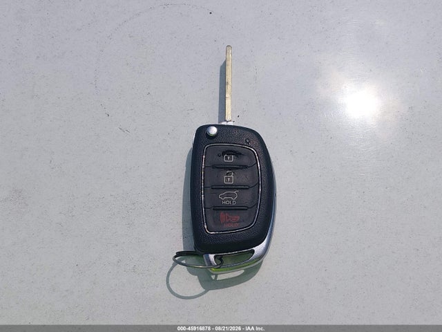 2013 Hyundai Santa Fe Sport მანქანა იყიდება აუქციონზე, vin: 5XYZU3LB1DG048200, აუქციონის ნომერი: 45916878