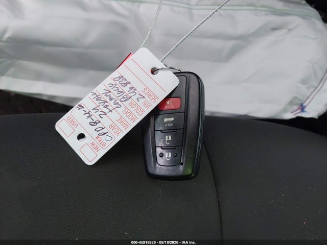 2024 Toyota Camry Le მანქანა იყიდება აუქციონზე, vin: 4T1R11AK8RU246838, აუქციონის ნომერი: 45916929