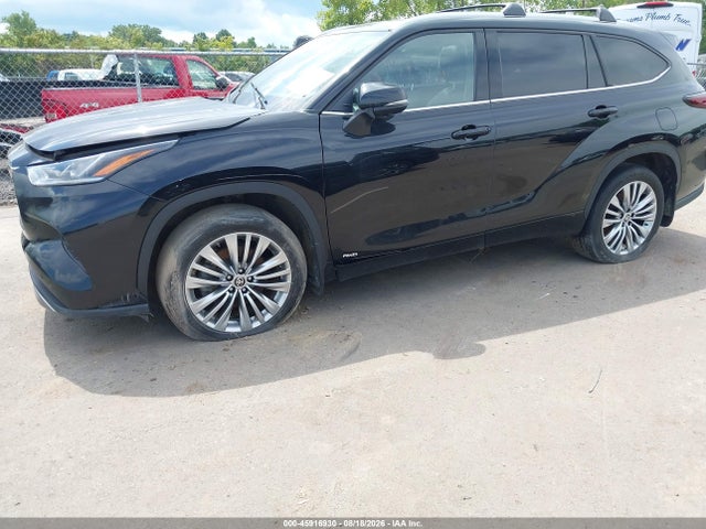 2025 Toyota Highlander Hybrid Platinum მანქანა იყიდება აუქციონზე, vin: 5TDEBRCH9SS655621, აუქციონის ნომერი: 45916930