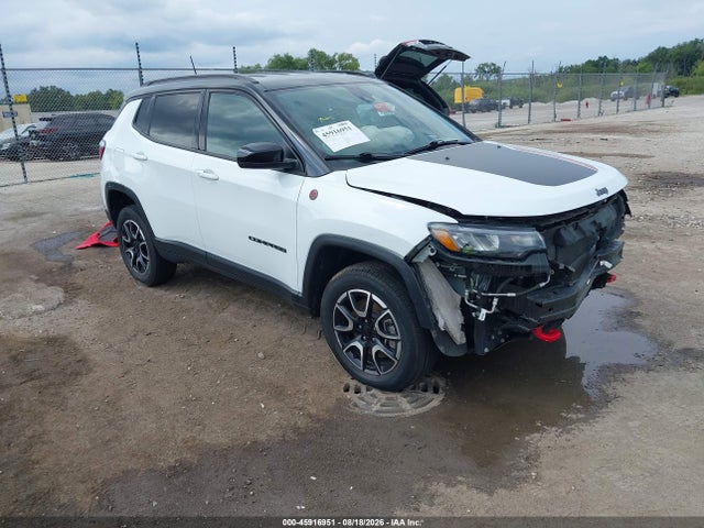 2024 Jeep Compass Trailhawk 4x4 მანქანა იყიდება აუქციონზე, vin: 3C4NJDDN6RT144832, აუქციონის ნომერი: 45916951