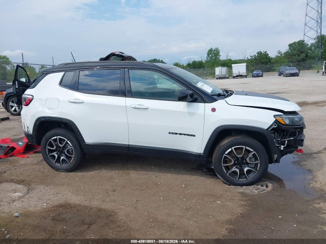 2024 Jeep Compass Trailhawk 4x4 მანქანა იყიდება აუქციონზე, vin: 3C4NJDDN6RT144832, აუქციონის ნომერი: 45916951