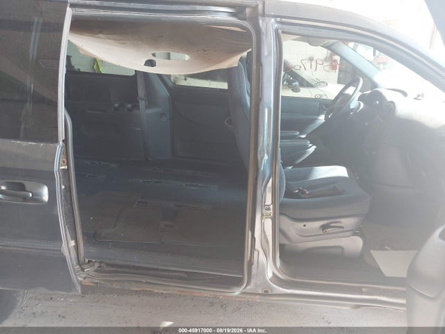 45917000 :رقم المزاد ، 2C4GP44372R624795 vin ، 2002 Chrysler Town & Country Lx مزاد بيع