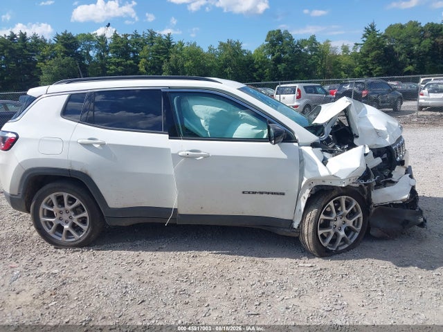 2024 Jeep Compass Latitude Lux Fwd მანქანა იყიდება აუქციონზე, vin: 3C4NJDFN0RT101231, აუქციონის ნომერი: 45917003