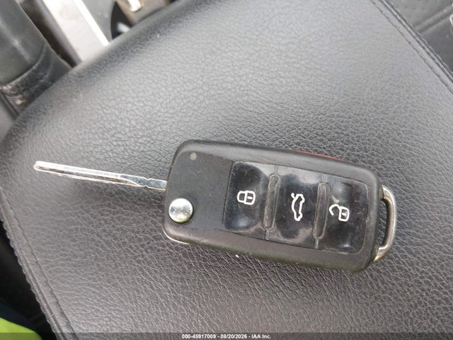 Продажа на аукционе авто 2014 Volkswagen Passat 2.0l Tdi Se, vin: 1VWBN7A36EC003113, номер лота: 45917009