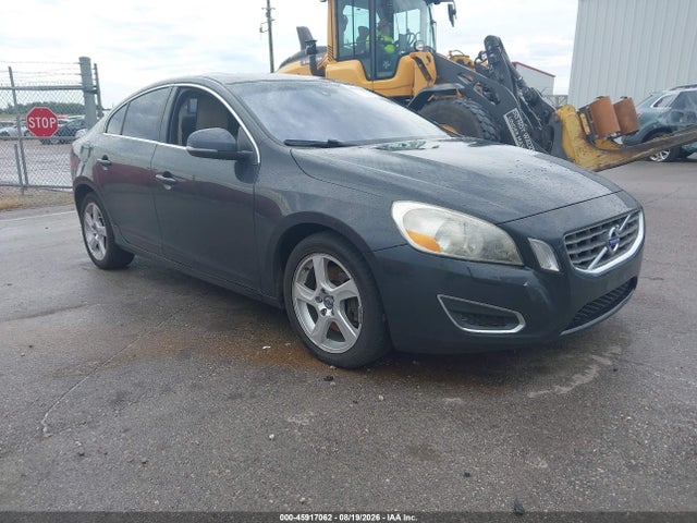 Продажа на аукционе авто 2013 Volvo S60 T5, vin: YV1612FS7D2199306, номер лота: 45917062