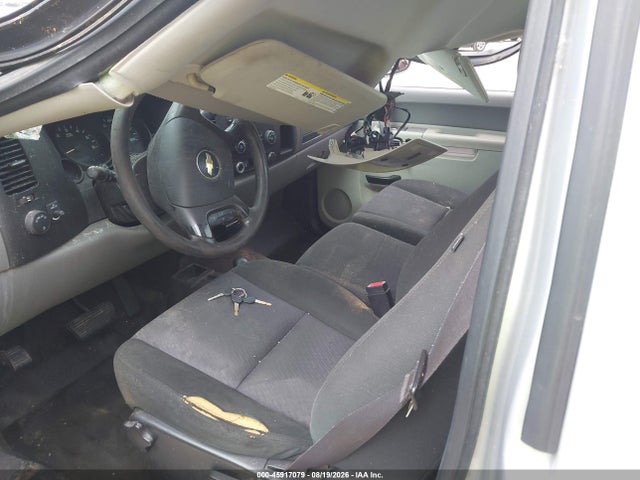 Продажа на аукционе авто 2013 Chevrolet Silverado 1500 Work Truck, vin: 1GCNKPE02DZ246969, номер лота: 45917079
