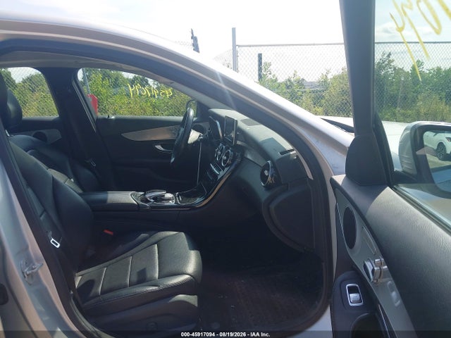 45917094 :رقم المزاد ، 55SWF4KB8GU112912 vin ، 2016 Mercedes-benz C 300 4matic مزاد بيع