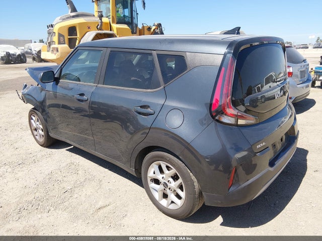 KIA SOUL LX 2023 KNDJ23AUXP7196547 Image 3