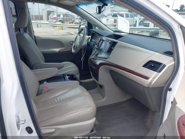 Aukcja sprzedaży 2011 Toyota Sienna Xle V6, vin: 5TDYK3DCXBS157800, numer aukcji: 45917102
