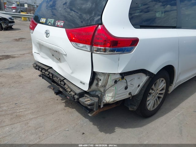 Aukcja sprzedaży 2011 Toyota Sienna Xle V6, vin: 5TDYK3DCXBS157800, numer aukcji: 45917102