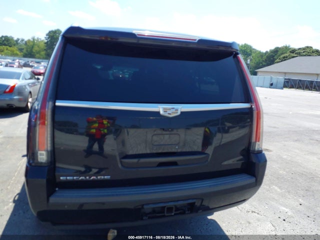 45917116 :رقم المزاد ، 1GYS3HKJ2HR144171 vin ، 2017 Cadillac Escalade Esv Luxury مزاد بيع
