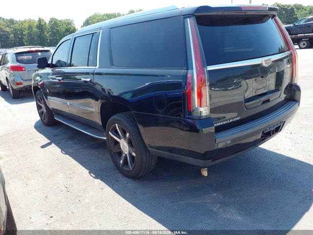 45917116 :رقم المزاد ، 1GYS3HKJ2HR144171 vin ، 2017 Cadillac Escalade Esv Luxury مزاد بيع
