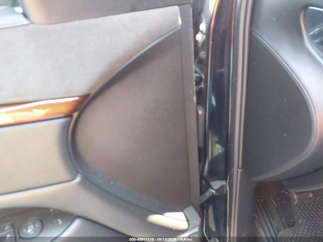 45917116 :رقم المزاد ، 1GYS3HKJ2HR144171 vin ، 2017 Cadillac Escalade Esv Luxury مزاد بيع
