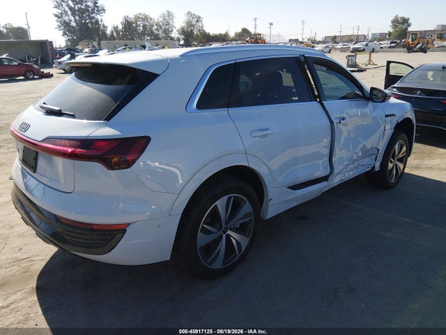 Audi Q8 E-tron Premium Plus Quattro 2024 WA15AAGE0RB031321 Image 4