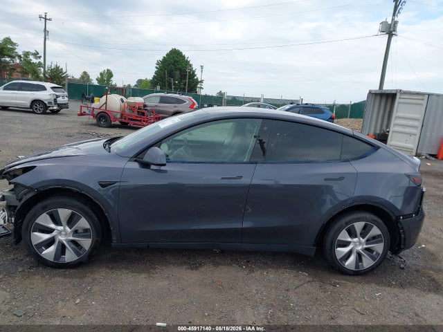 Продажа на аукционе авто 2023 Tesla Model Y Awd/long Range Dual Motor All-wheel Drive, vin: 7SAYGDEE0PF608576, номер лота: 45917140