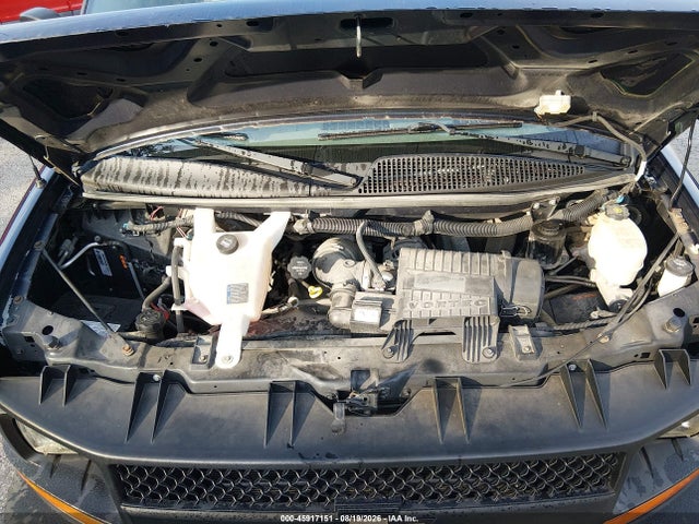 45917151 :رقم المزاد ، 1GAWGPFFXF1281469 vin ، 2015 Chevrolet Express 2500 Ls مزاد بيع