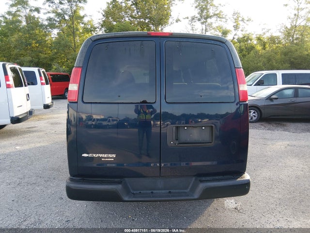 45917151 :رقم المزاد ، 1GAWGPFFXF1281469 vin ، 2015 Chevrolet Express 2500 Ls مزاد بيع