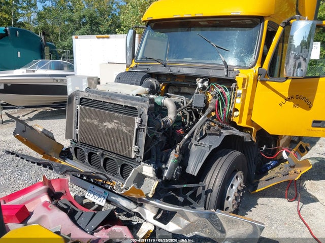 Продажа на аукционе авто 2015 Volvo Vn Vnl, vin: 4V4NC9EH4FN919144, номер лота: 45917179